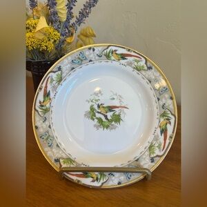 Elegant Bird Design Plate with Gold Trim